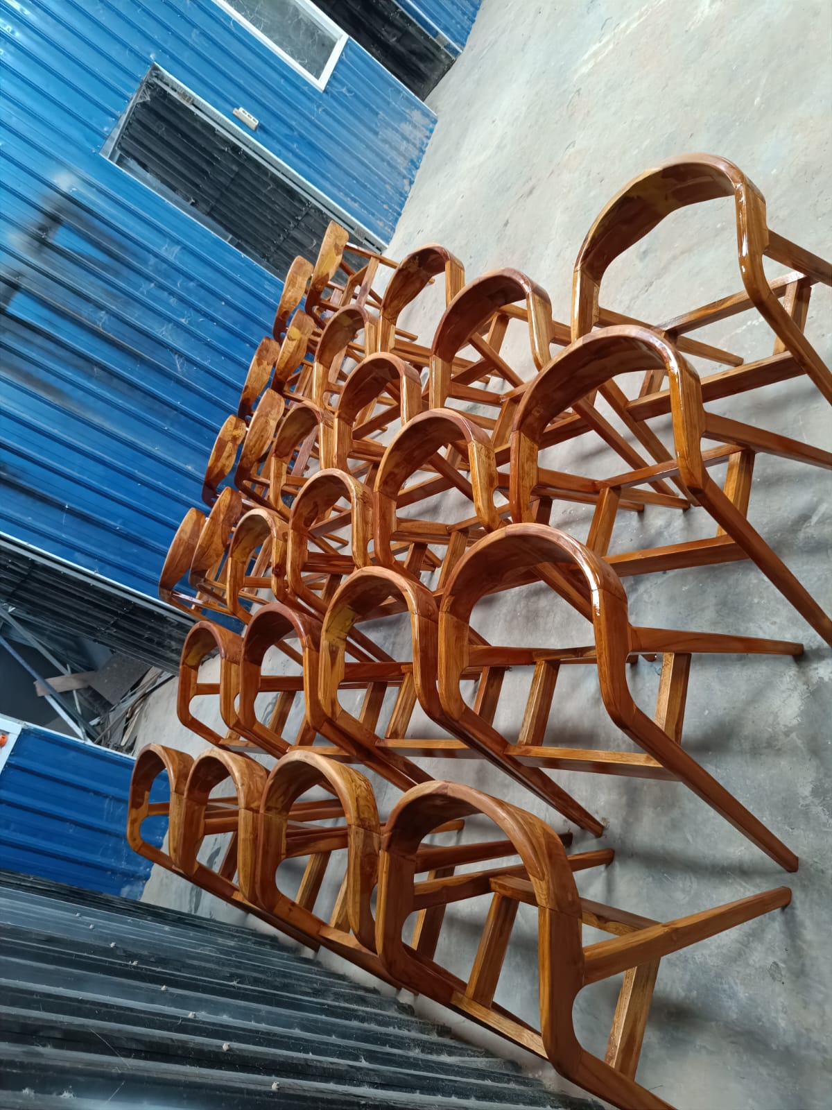 Portofolio Interior Kursi Kayu